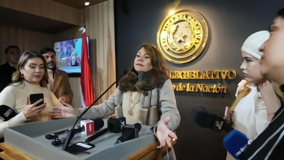 巴拉圭女议员称社媒被黑：从今天起发布的内容，我不承担责任