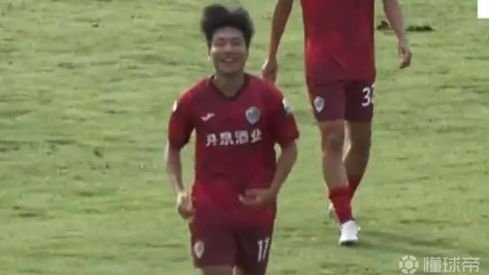 德转：张华峻和吕晨加盟中乙大连可为